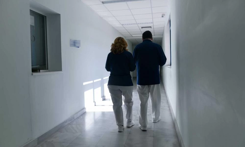 Γιάννενα: Ασθενής επιτέθηκε σε γιατρό των Επειγόντων και τον ξυλοκόπησε άγρια